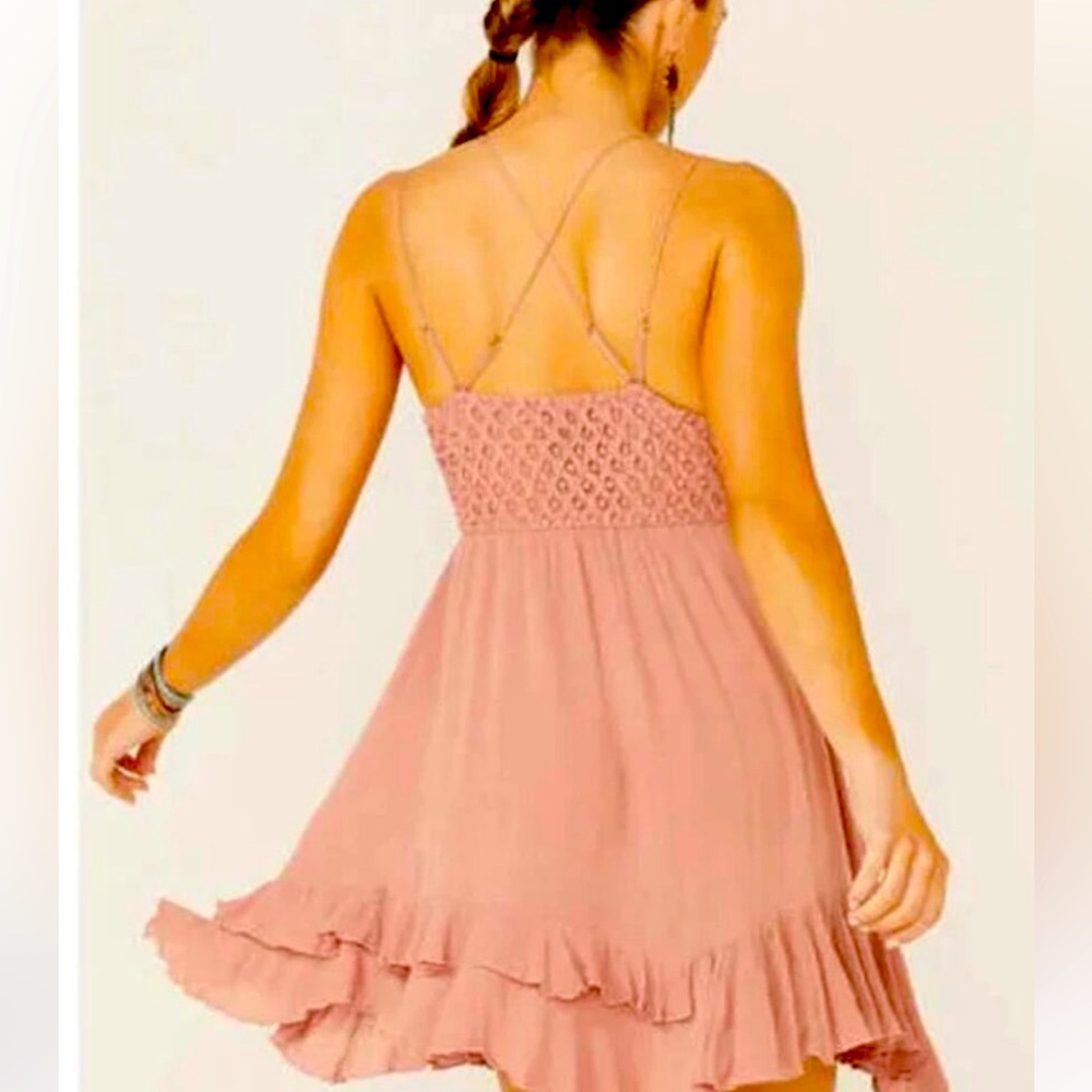 BNWT Free People rose/ blush Lacey Boho dress - Picture 2 of 4